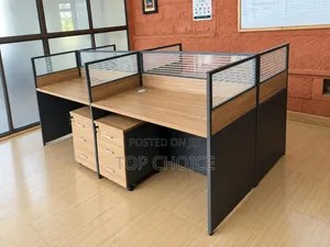 Modern 4 - Way Workstations