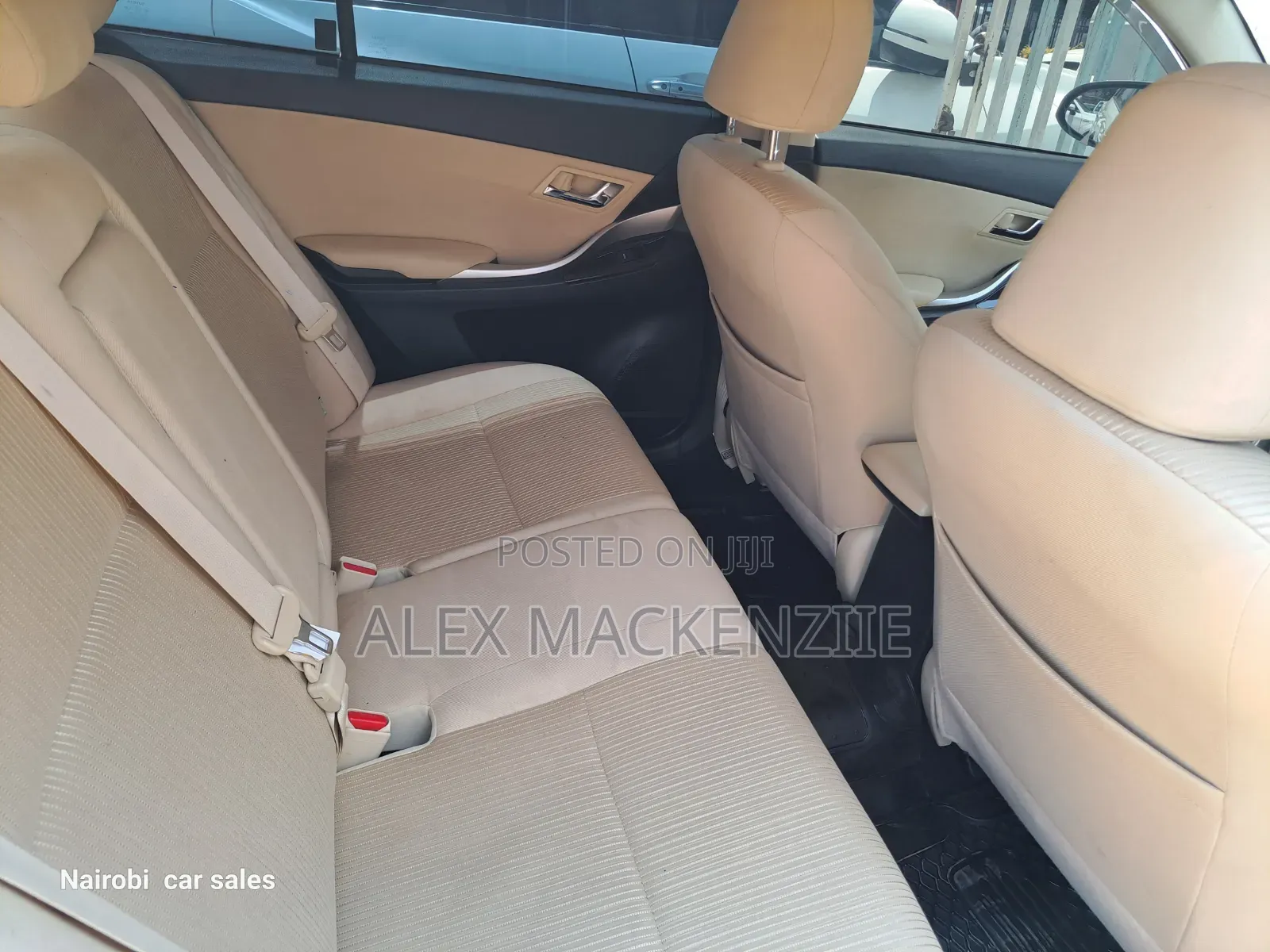 Toyota Premio 2018 White