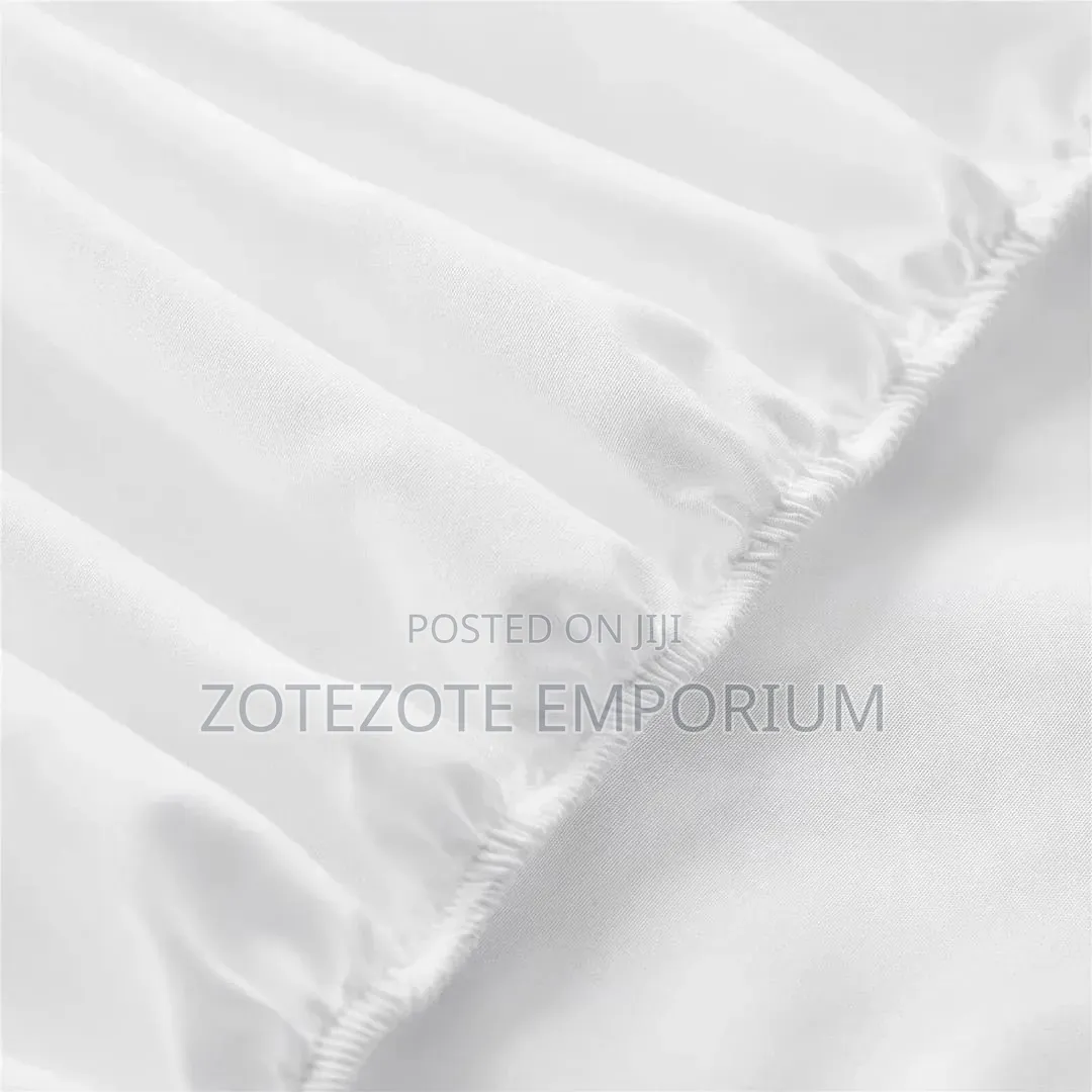 Cotton Mattress Cover With 2 Pillow Cases