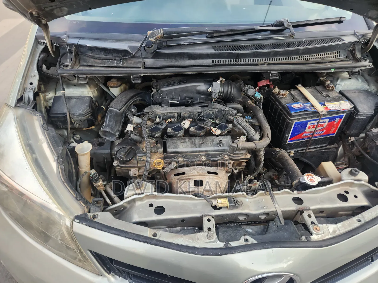 Toyota Vitz 1.3 AWD 5dr 2012 Silver