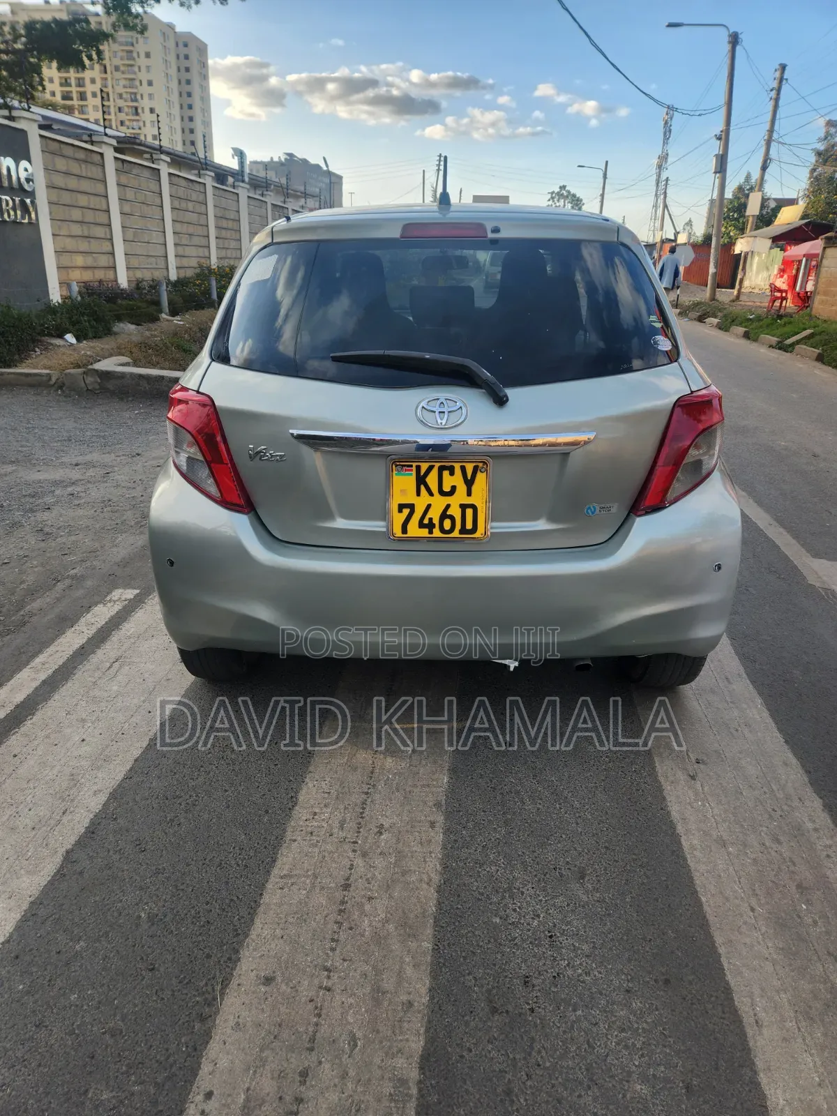 Toyota Vitz 1.3 AWD 5dr 2012 Silver
