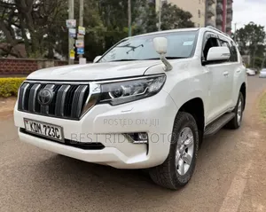 Toyota Land Cruiser Prado 2.7 2018 Off white