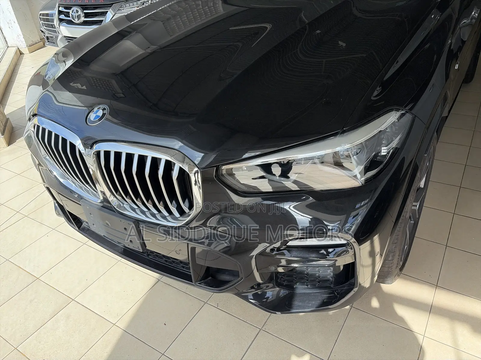 BMW X5 xDrive50i AWD 2019 Gray