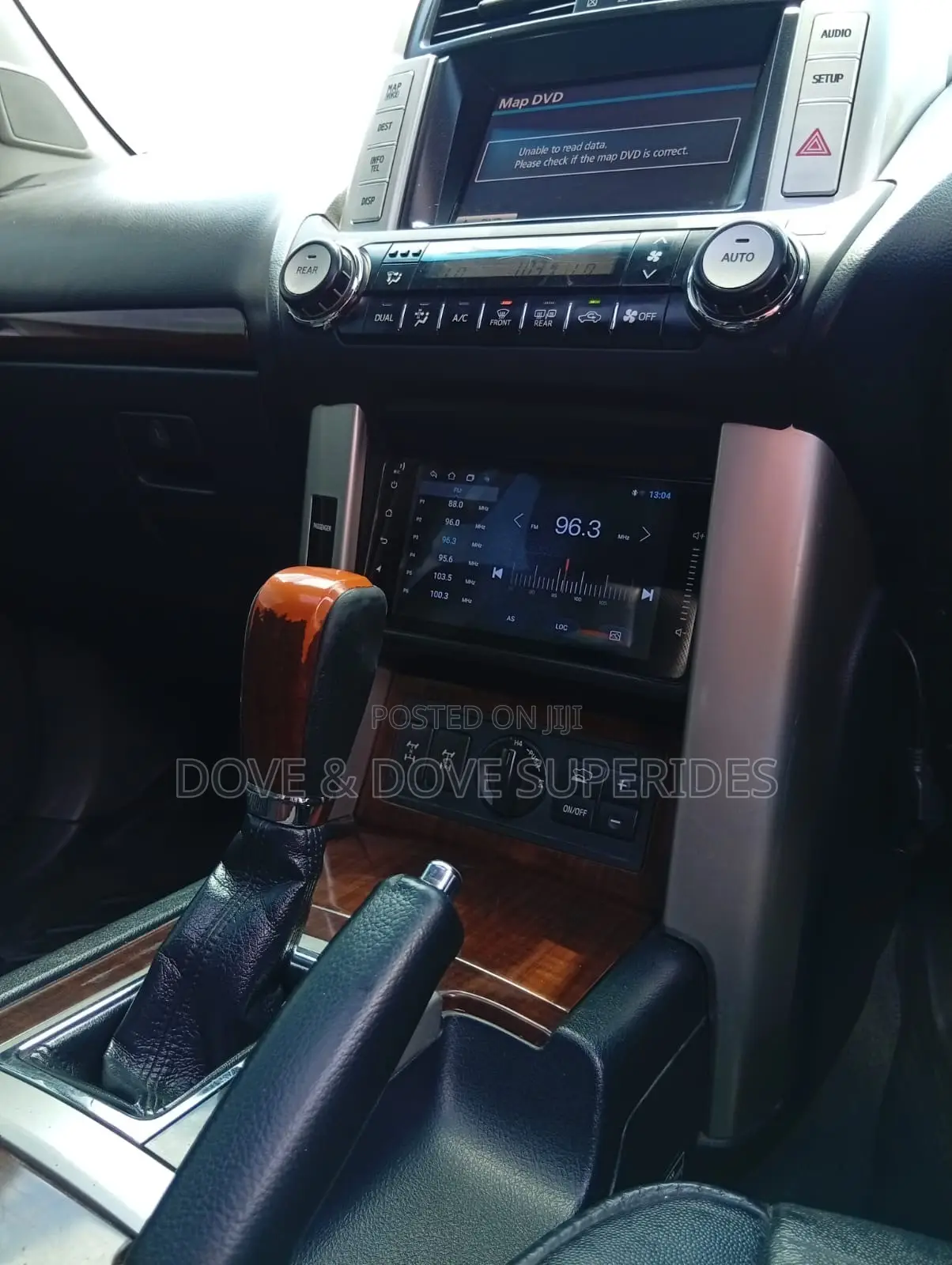 Toyota Land Cruiser Prado KAKADU 2012 Black
