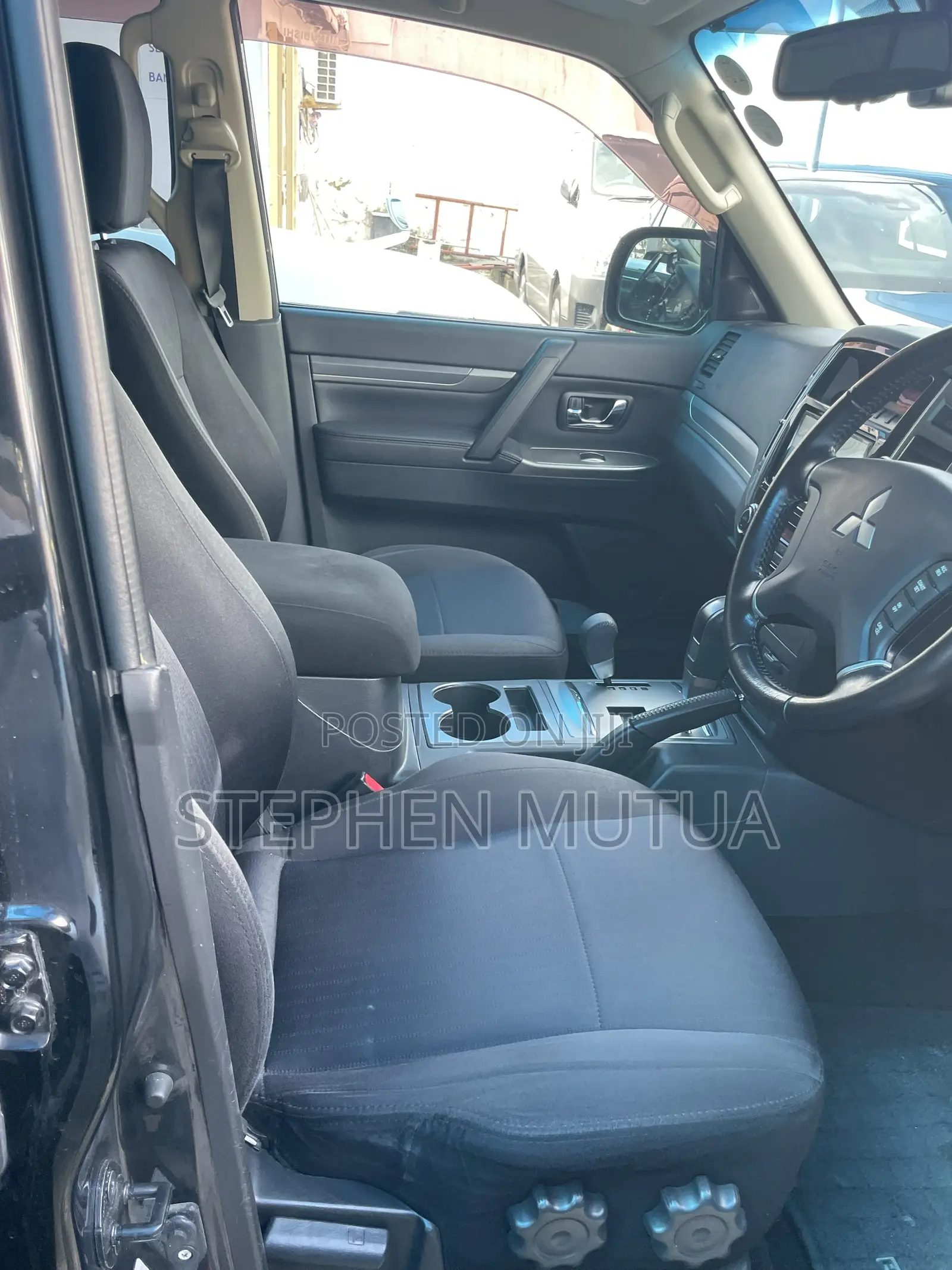 Mitsubishi Pajero Exceed 2018 Black