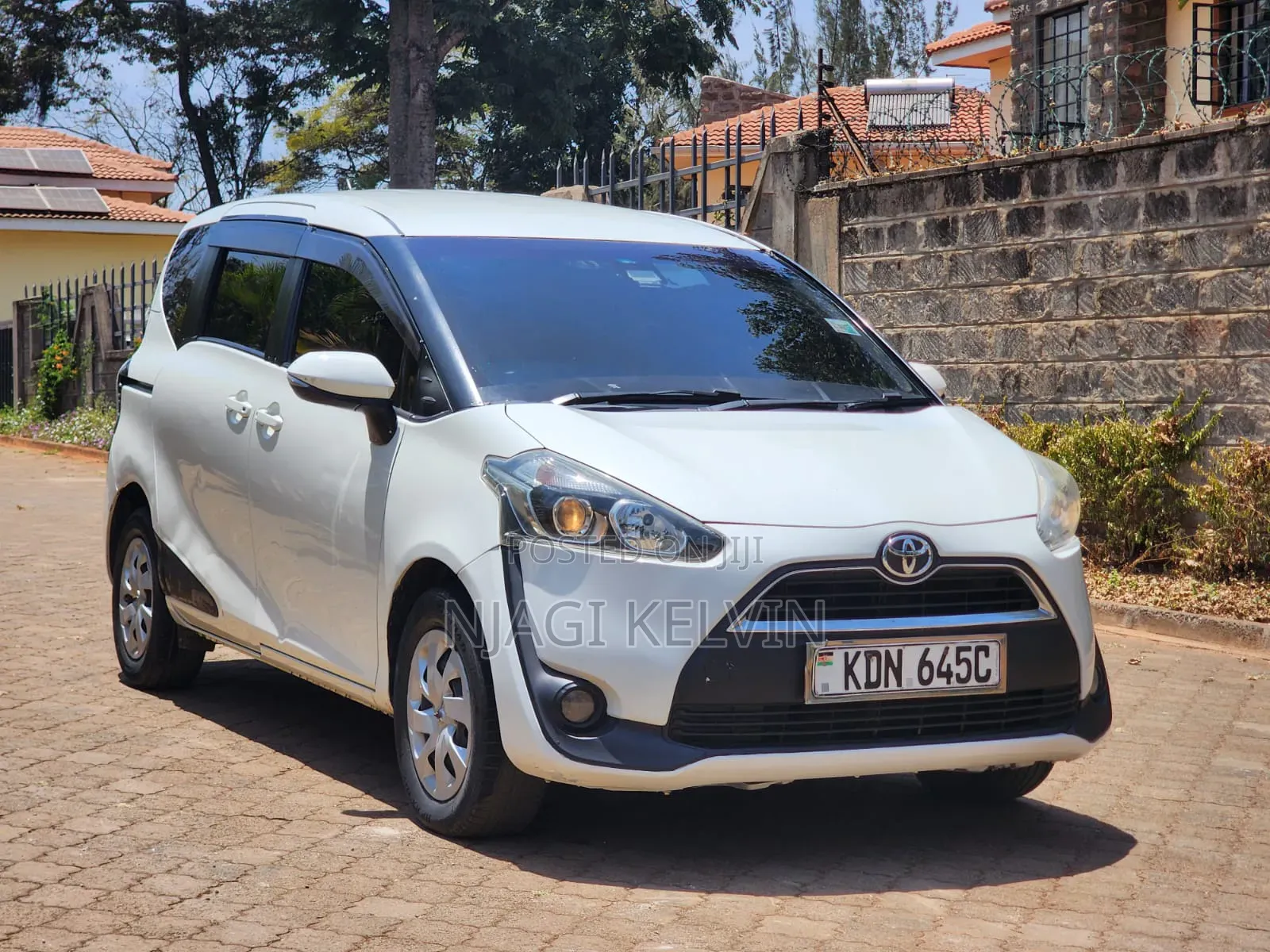 Toyota Sienta 2016 White
