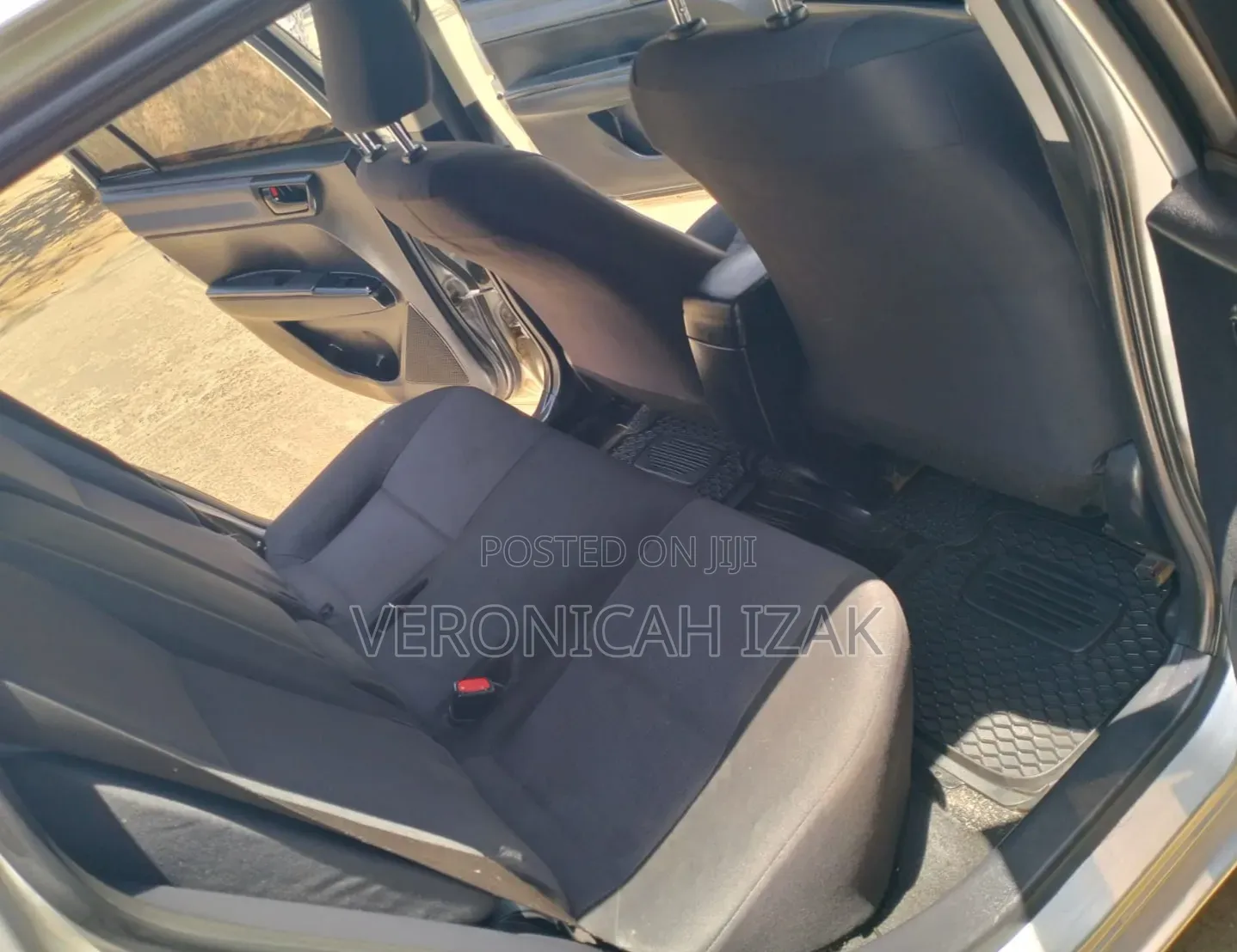 Toyota Corolla Fielder 2013 Silver