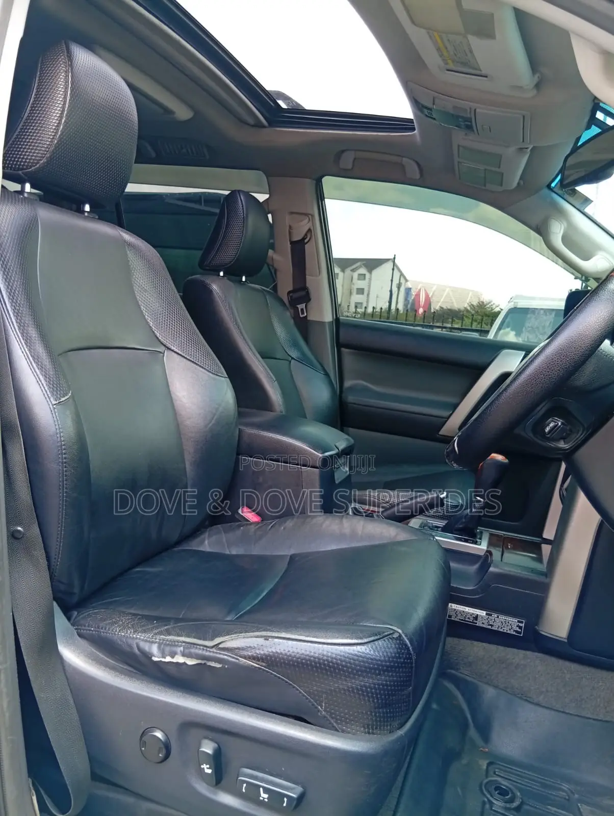 Toyota Land Cruiser Prado KAKADU 2012 Black