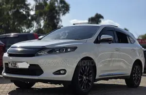 Toyota Harrier 2015 White