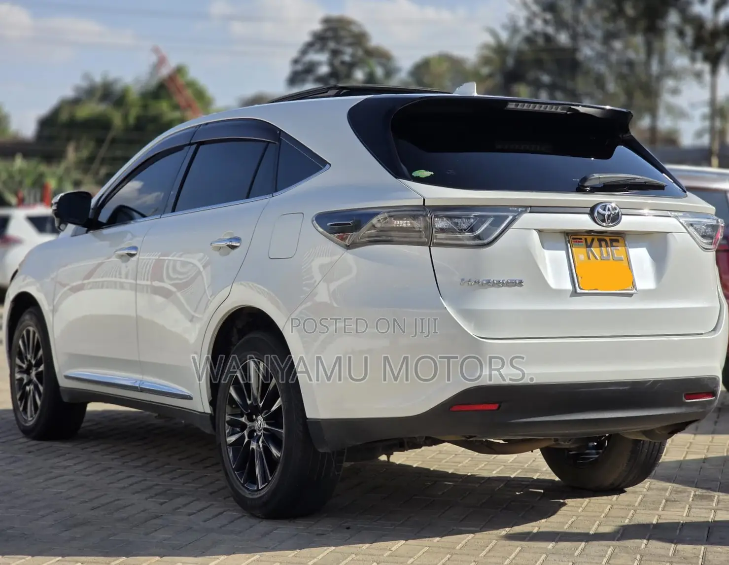 Toyota Harrier 2015 White