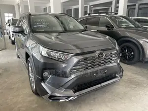Toyota RAV4 XLE Premium FWD 2020 Gray