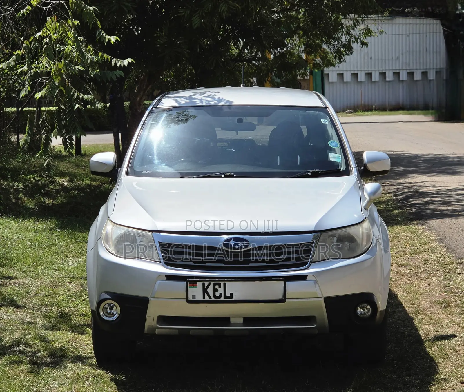 Subaru Forester 2011 Silver