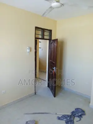 2bdrm Apartment in Barsheba, Bombolulu for rent