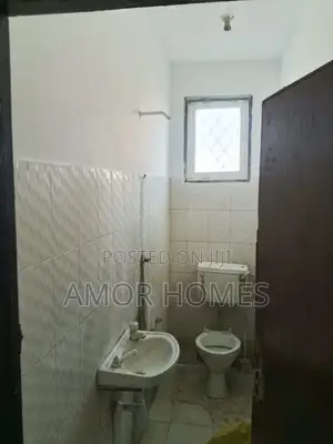 2bdrm Apartment in Barsheba, Bombolulu for rent