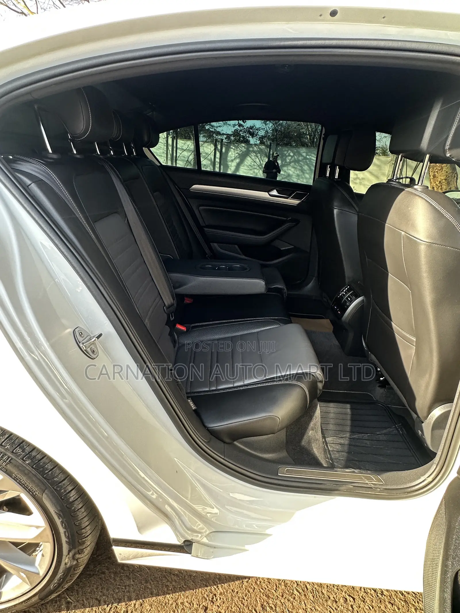 Volkswagen Passat 1.8T R-Line 4dr Sedan (1.8L 4cyl) 2017 Pearl