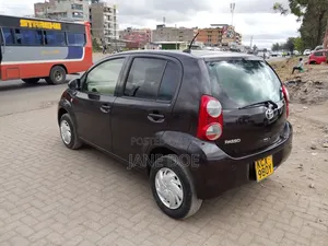 Toyota Passo 2012 Brown