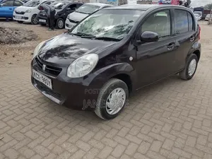 Toyota Passo 2012 Brown