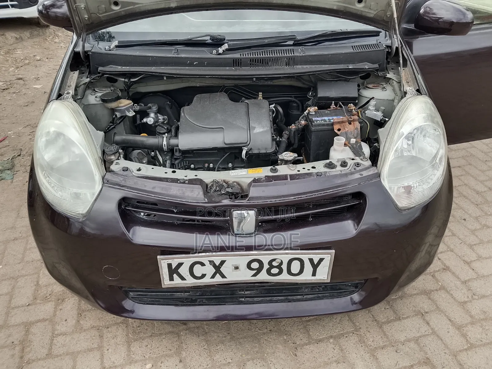 Toyota Passo 2012 Brown