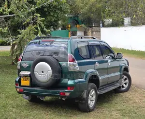 Toyota Land Cruiser Prado 2004 Green