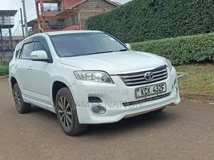 Toyota Vanguard 2009 White