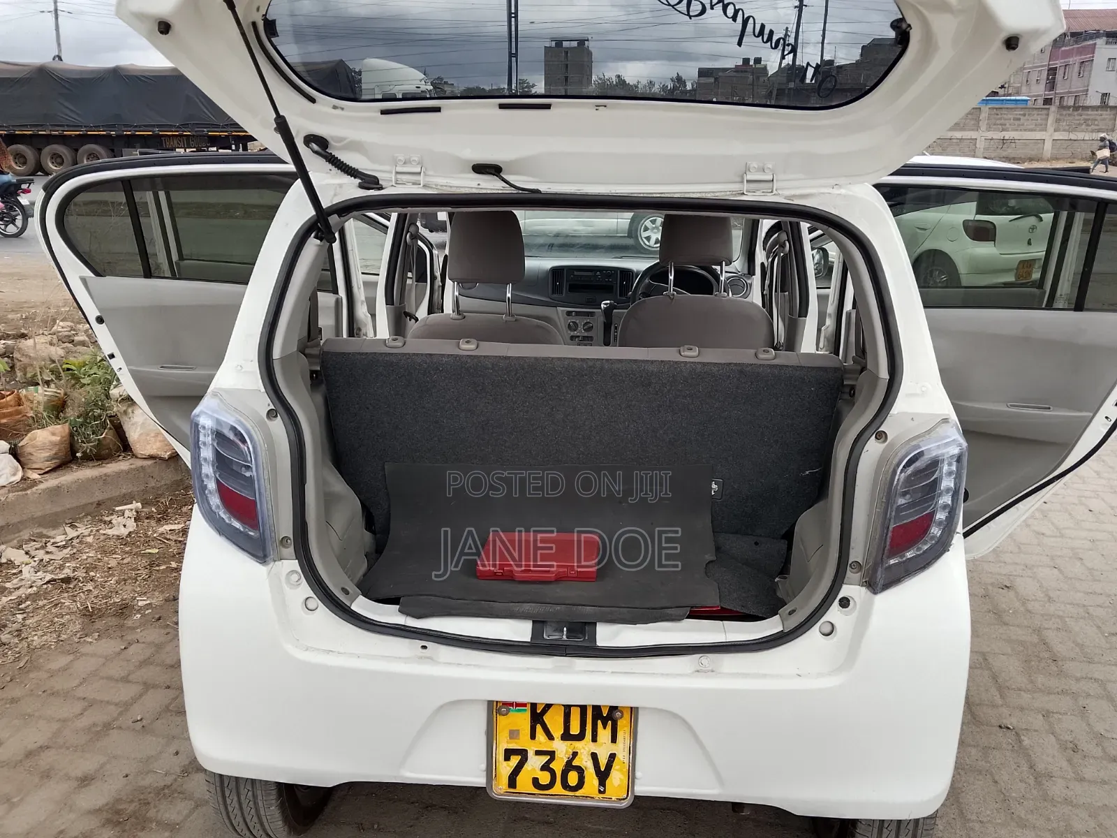 Daihatsu Mira 2016 White