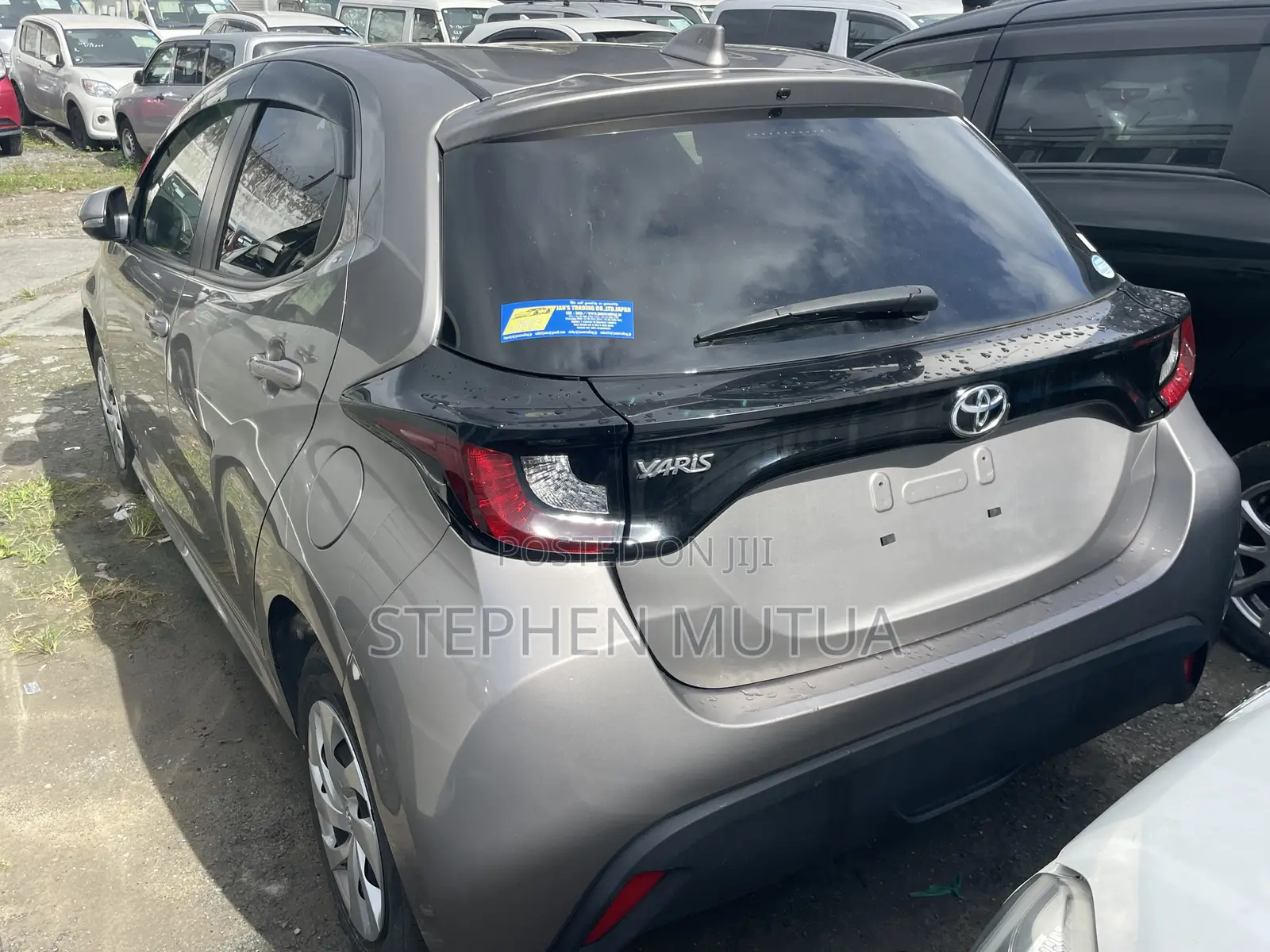 Toyota Yaris 2020 Gray