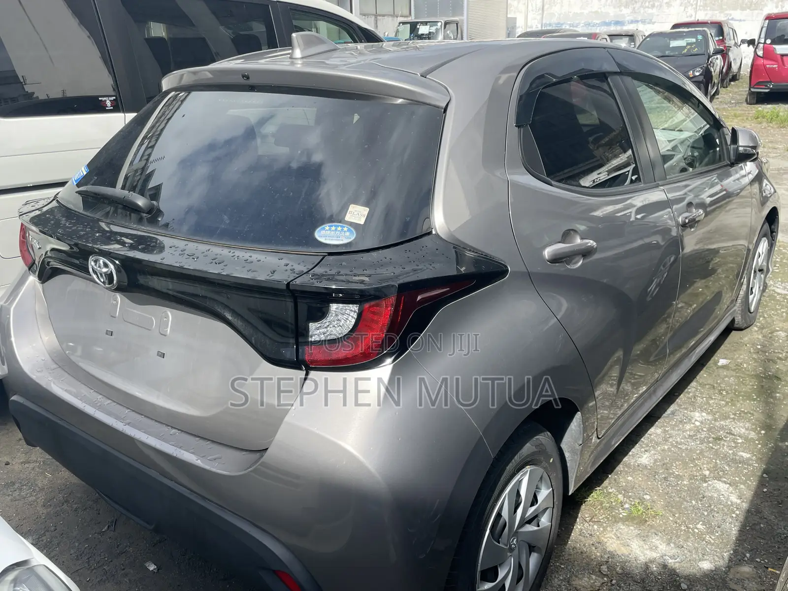Toyota Yaris 2020 Gray