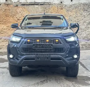 Toyota Hilux 2020 Black
