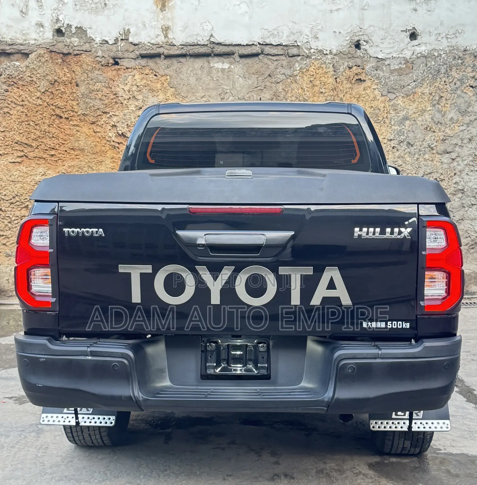 Toyota Hilux 2020 Black
