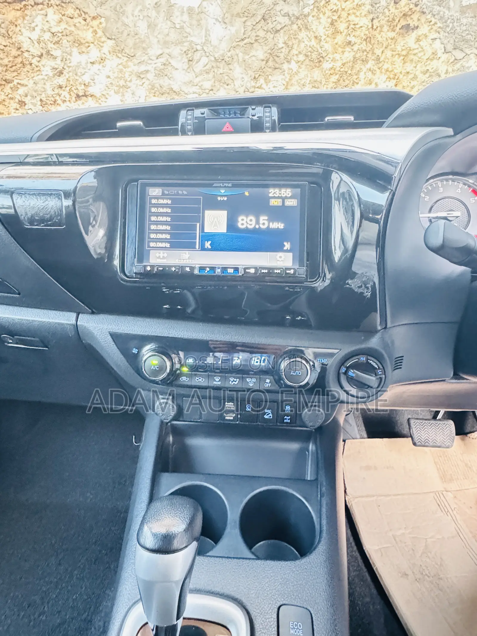 Toyota Hilux 2020 Black
