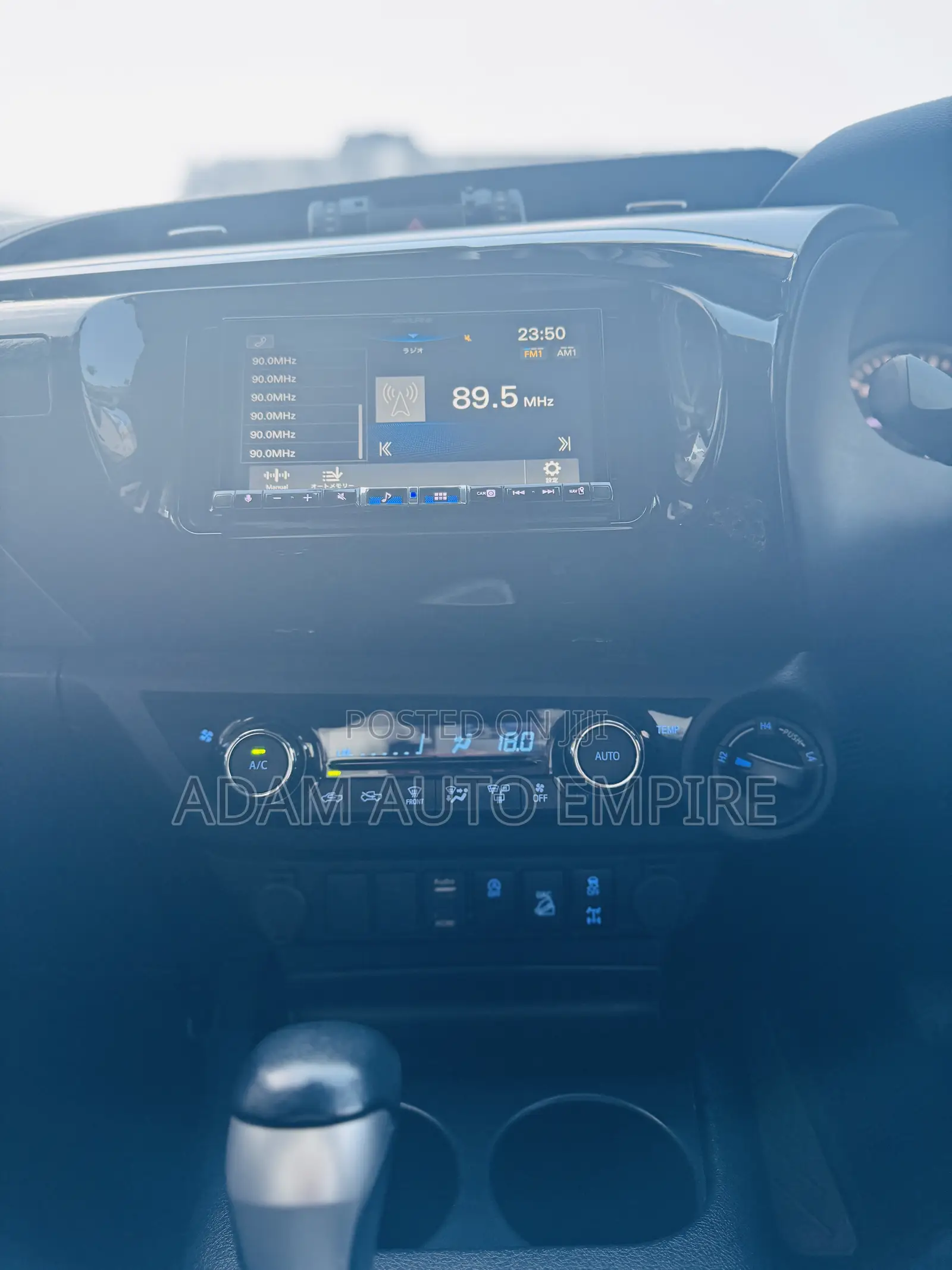 Toyota Hilux 2020 Black