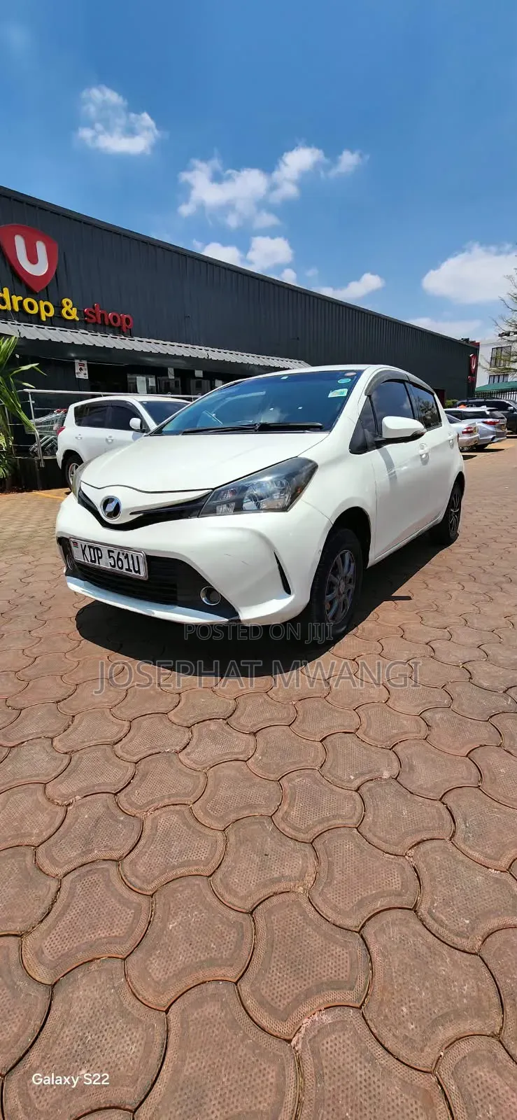 Toyota Vitz 2016 White