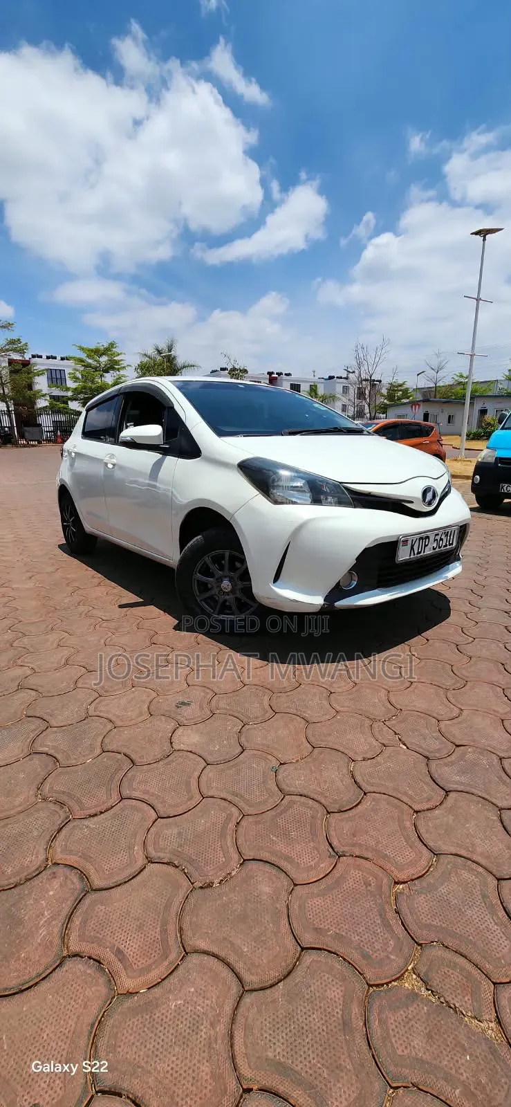 Toyota Vitz 2016 White
