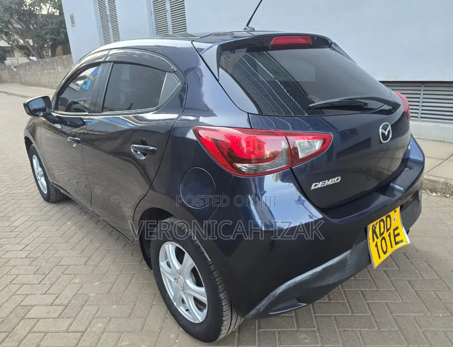 Mazda Demio 2016