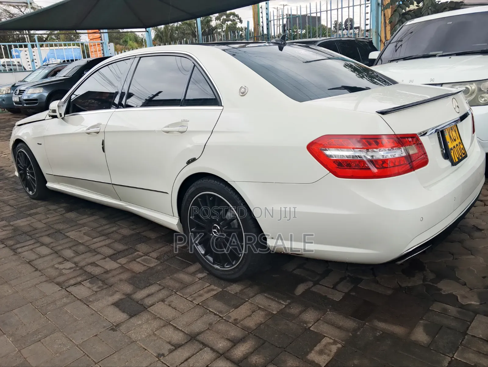 Mercedes-Benz E250 2012 White