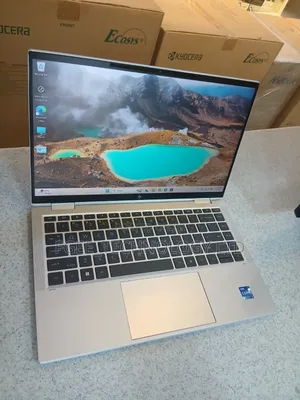 Laptop HP EliteBook 1040 G8 32GB Intel Core i7 SSD 512GB
