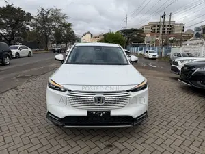 Honda Vezel 1.5 Hybrid 2WD 2021 White