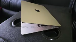 Laptop Apple MacBook Air 2023 M2 8GB Apple M2 SSD 512GB