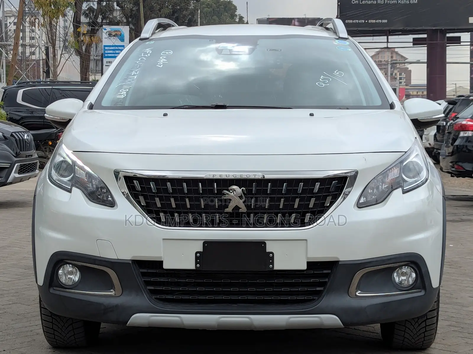 Peugeot 2008 2019 White