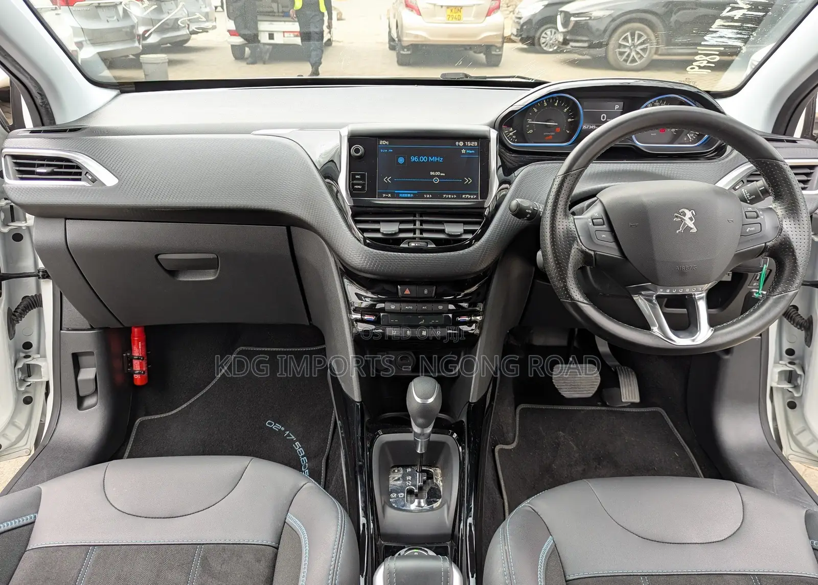 Peugeot 2008 2019 White