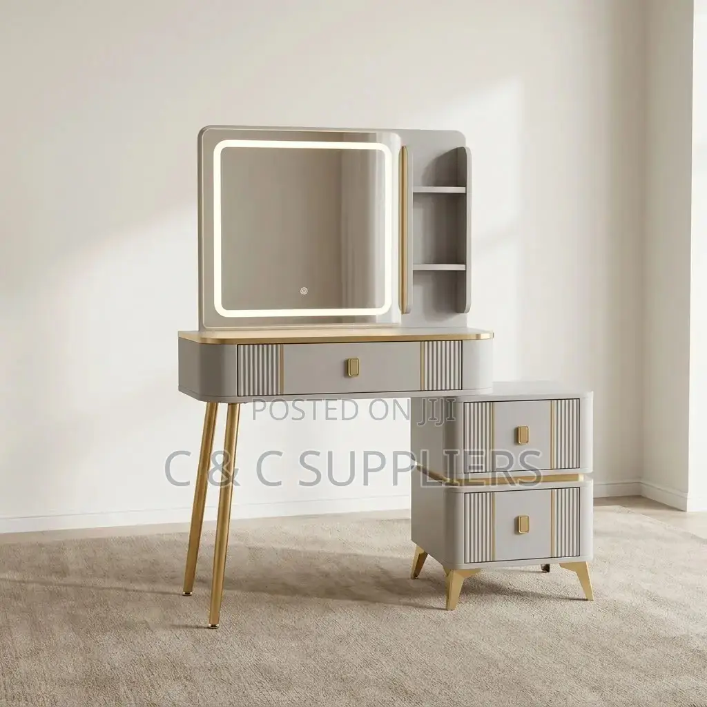 Modern Home Vanity Dressing Table With Mirror
