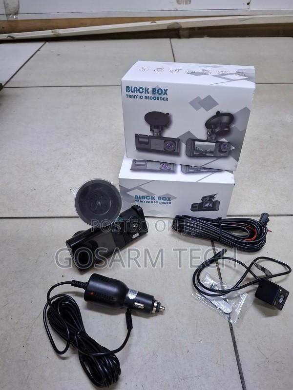 Black Box 1080p Dash Camera With Front,Rear Reverse Camera - thumbnail 2
