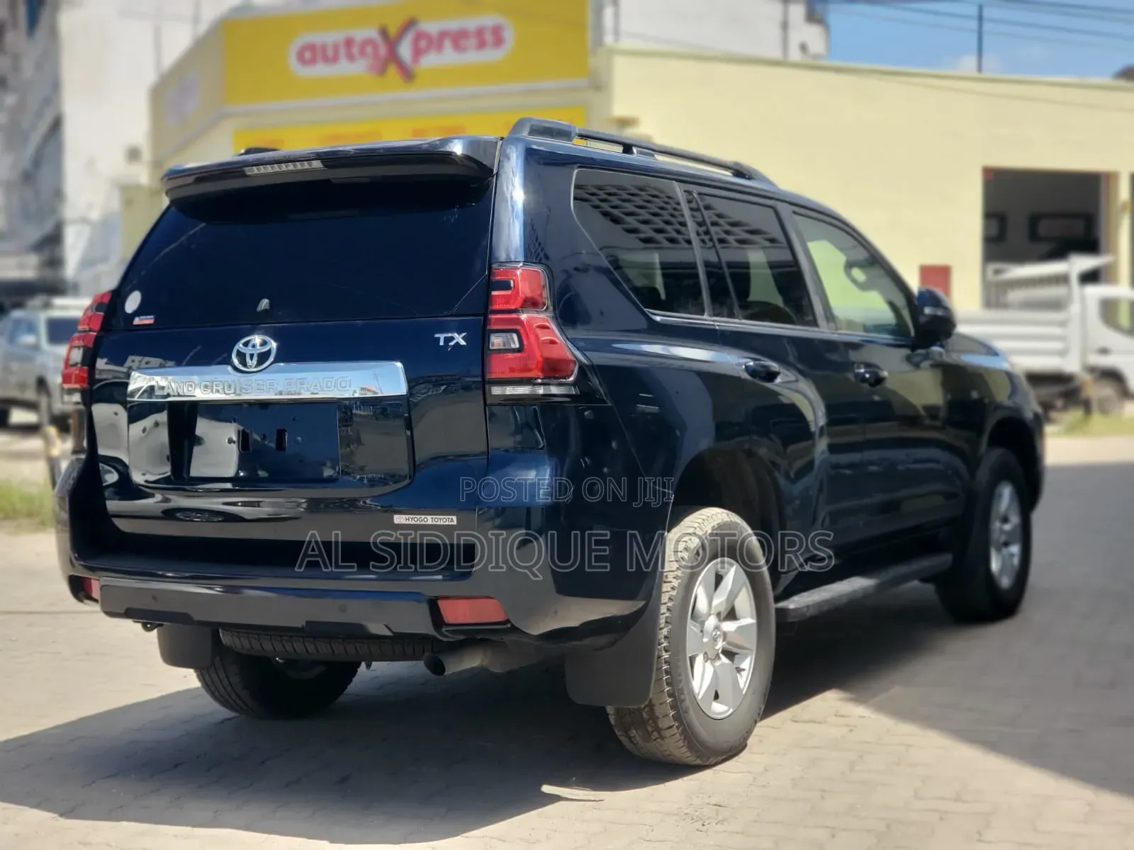 Toyota Land Cruiser Prado 2.7 2020 Black