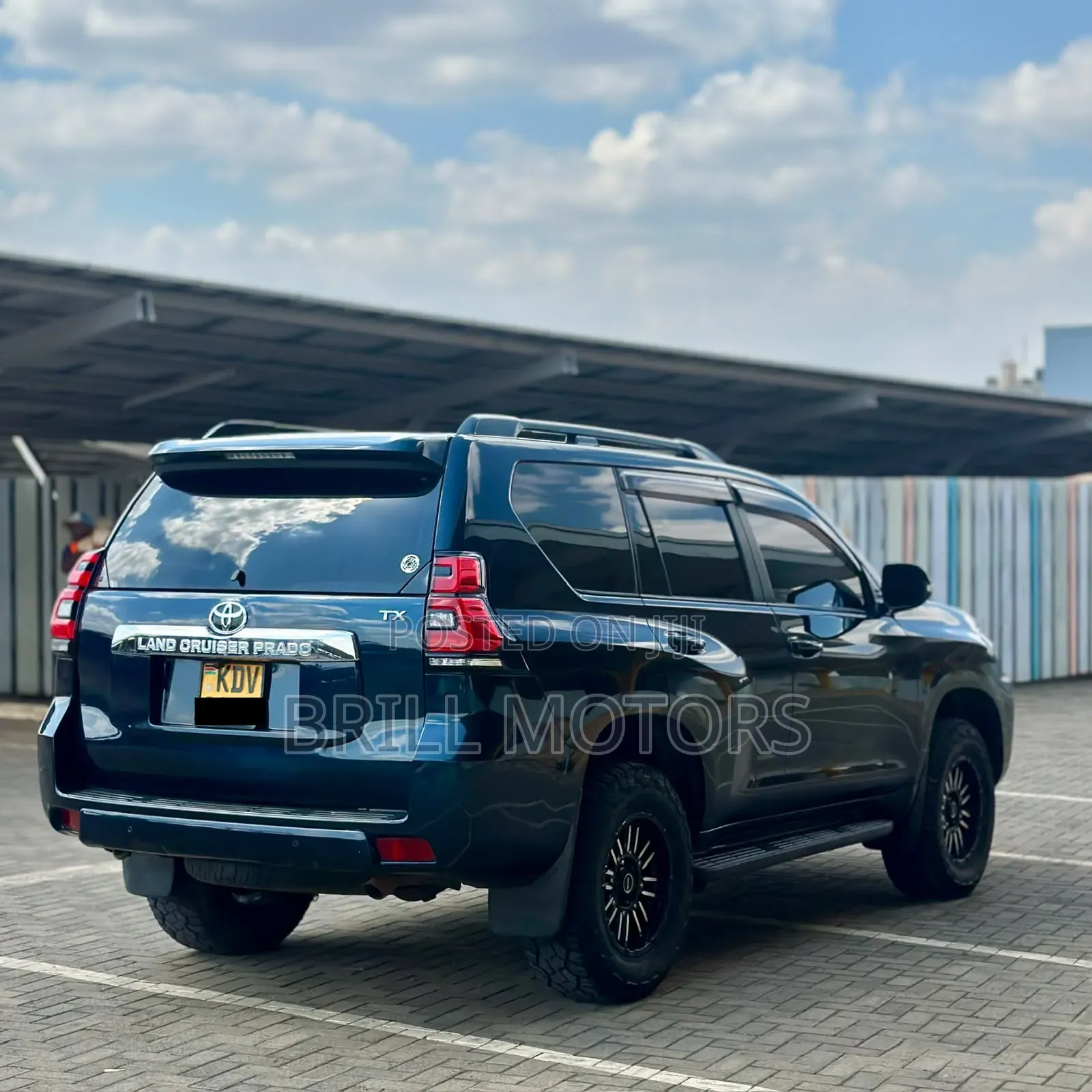 Toyota Land Cruiser Prado 2017 Black