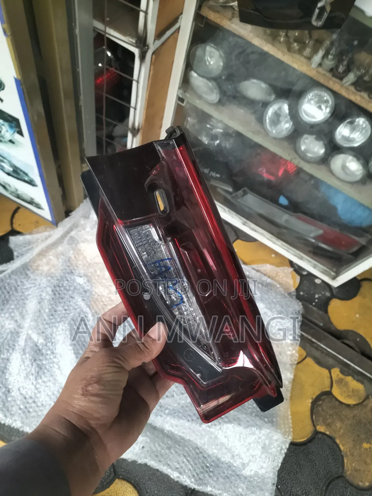 Mazda Cx8 Bootlight