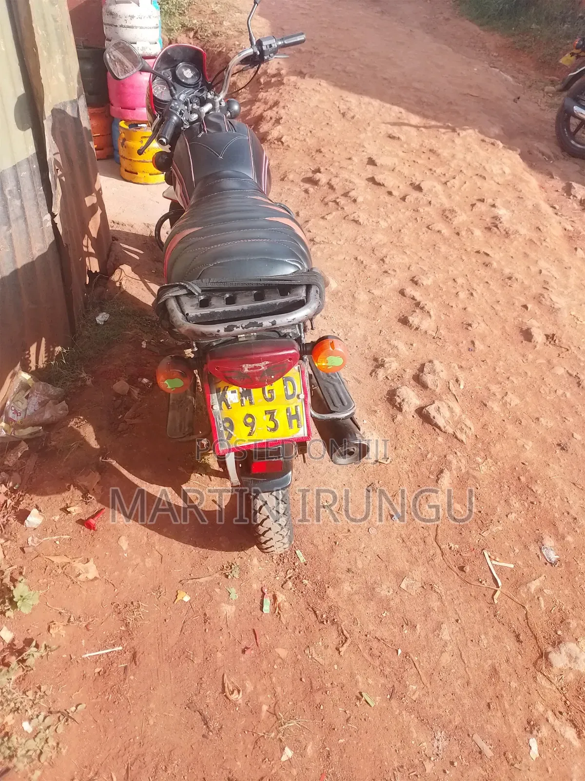 Bajaj Boxer 150 UG 2022 White
