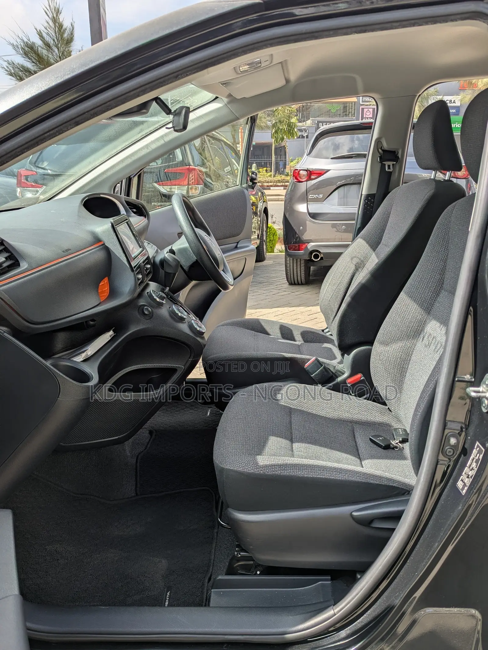 Toyota Sienta 2019 Black