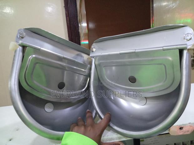 Corrosion-Resistant Drinker - Stainless for Cows - main view