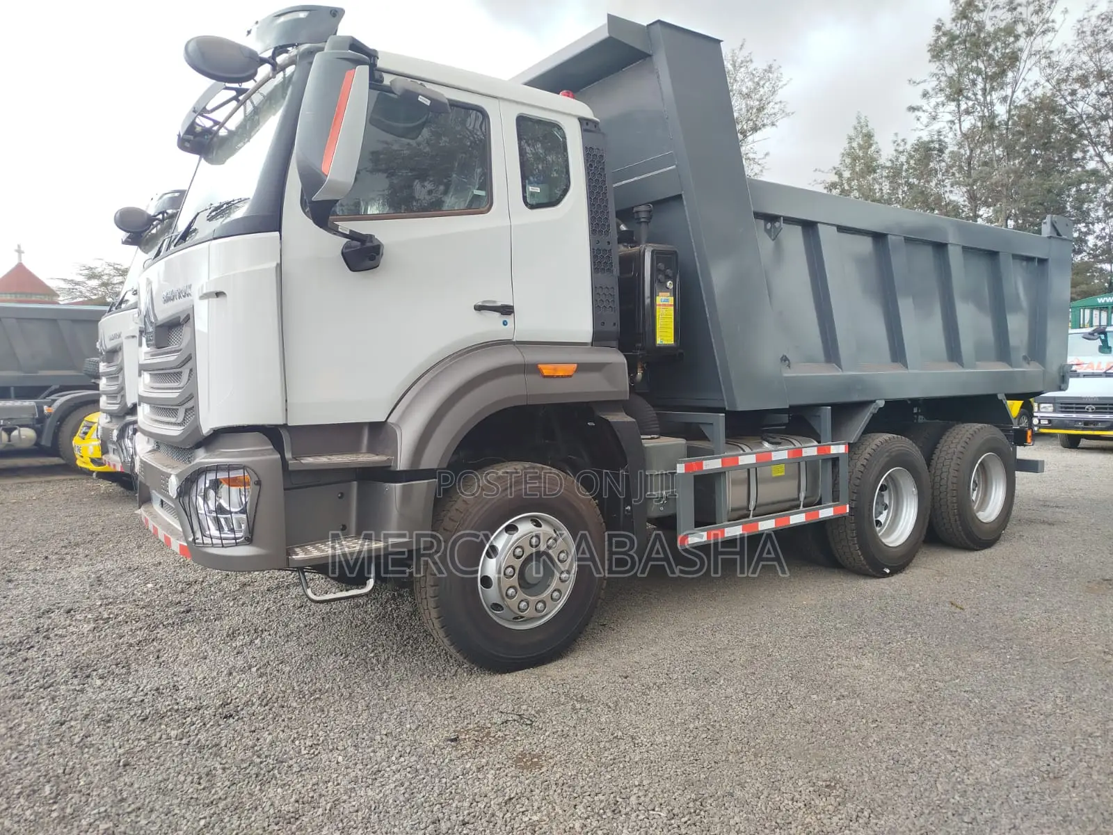 Howo-Nx 266hp Tipper