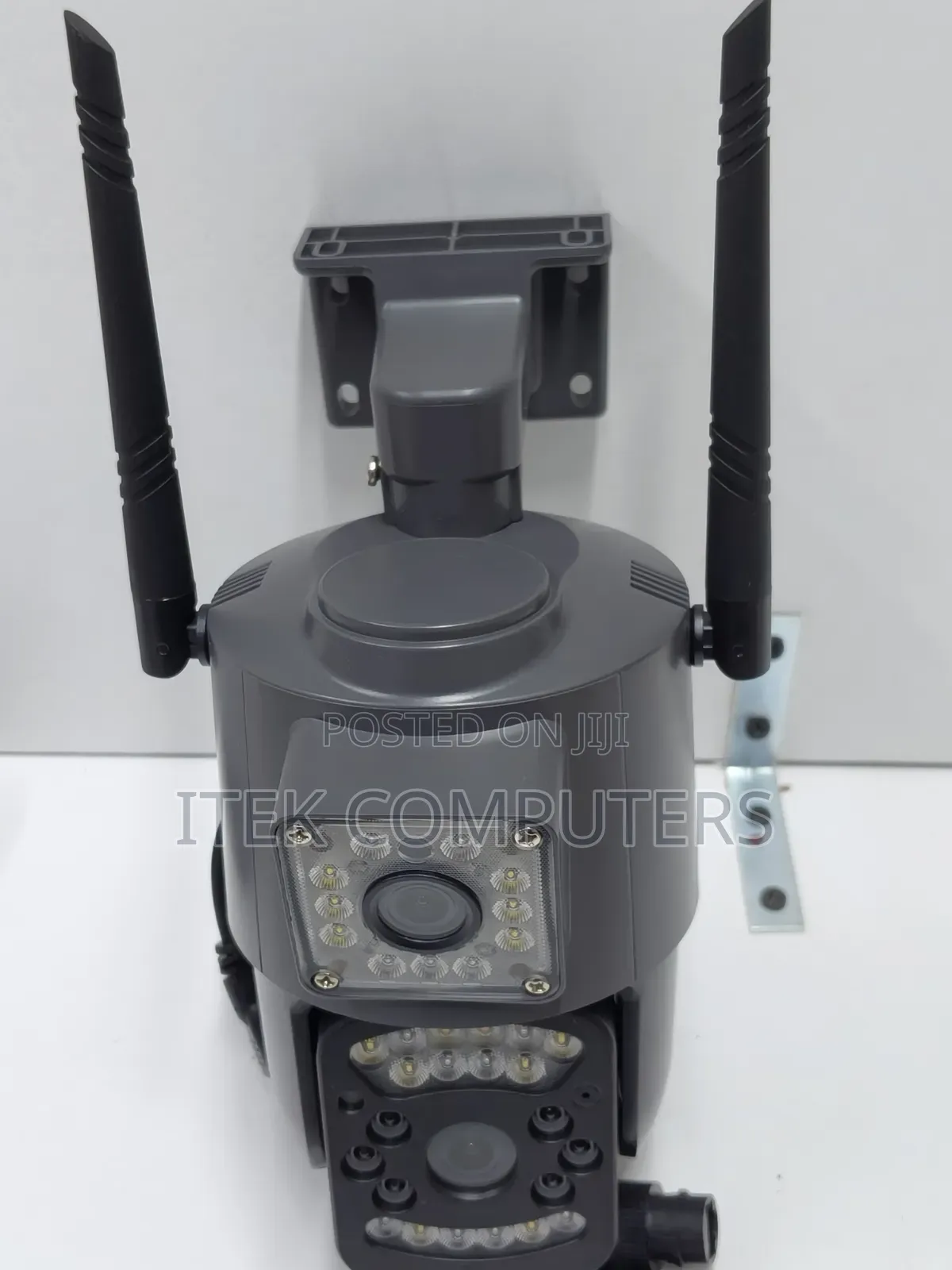 4G Dual Lens Electric CCTV for Remote Security Monitoring